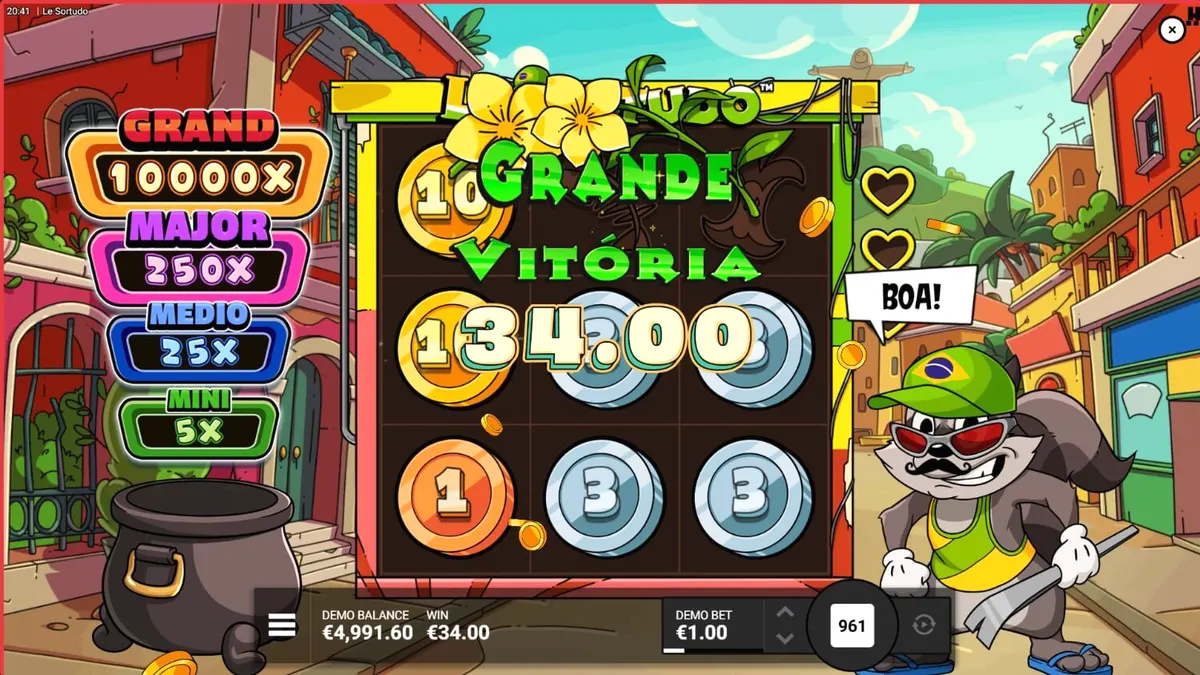 Smokey the raccoon in a vibrant Brazilian carnival setting for the Le Sortudo slot game